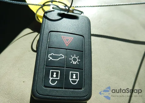 2010 Volvo Xc70 3.2 из США, поврежденный, VIN YV4960BZ7A1078737